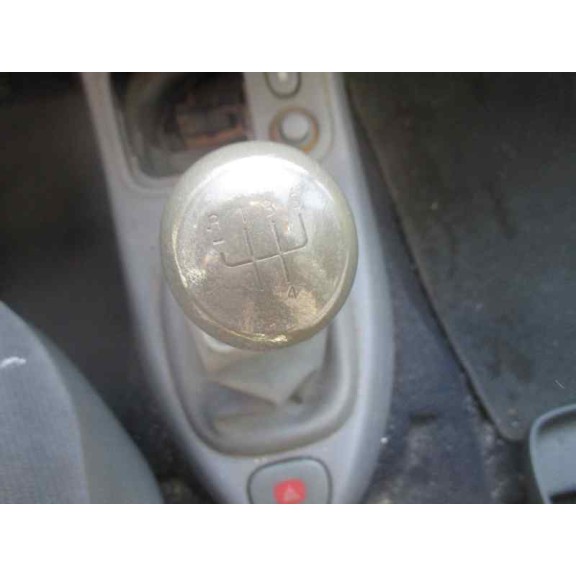 renault clio ii fase i (b/cbo) del año 2001