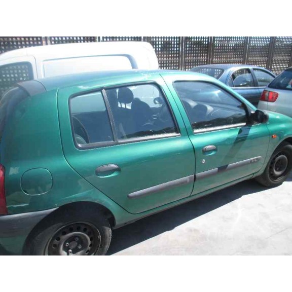 renault clio ii fase i (b/cbo) del año 2001