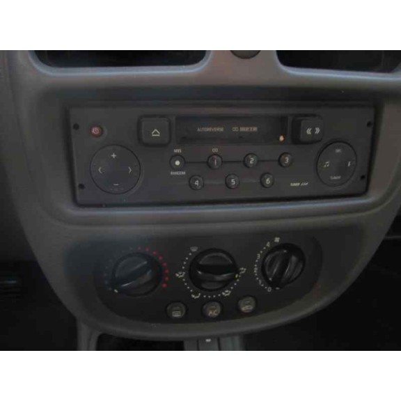 renault clio ii fase i (b/cbo) del año 2001