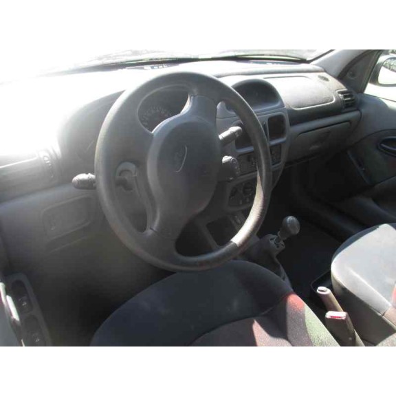 renault clio ii fase i (b/cbo) del año 2001