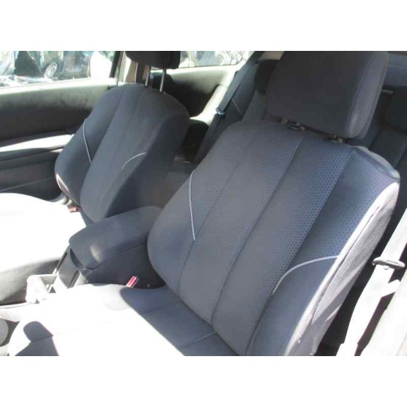 renault megane ii berlina 3p del año 2004