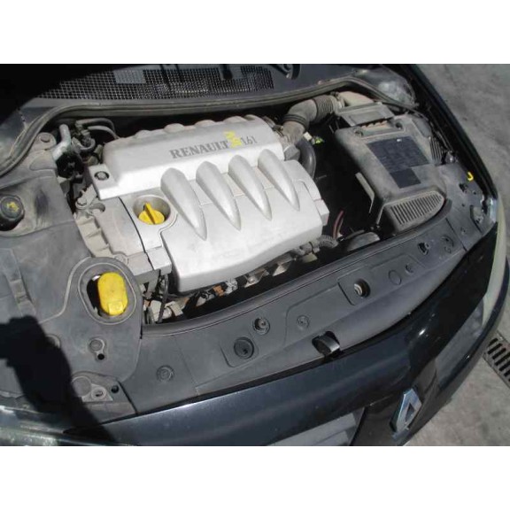 renault megane ii berlina 3p del año 2004