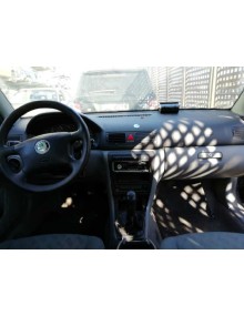 skoda octavia combi (1u5) del año 2000 2