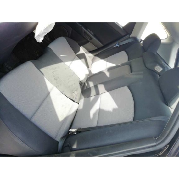 mazda 3 berlina (bk) del año 2005