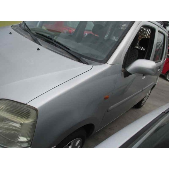 opel agila del año 2002