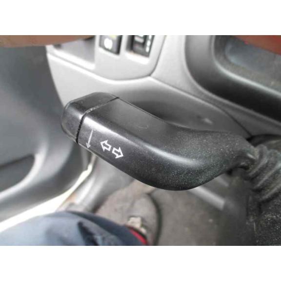 opel agila del año 2002