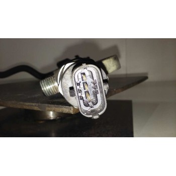 Recambio de rampa inyectora para opel combo (corsa c) familiar referencia OEM IAM 0445214044  