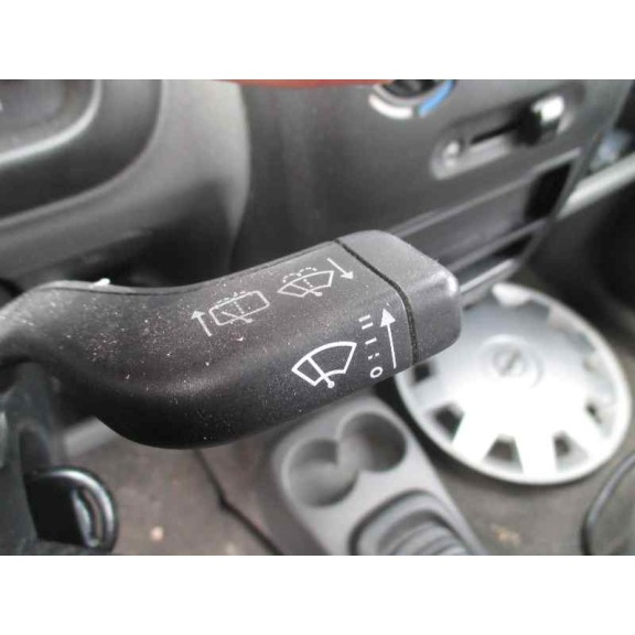 opel agila del año 2002