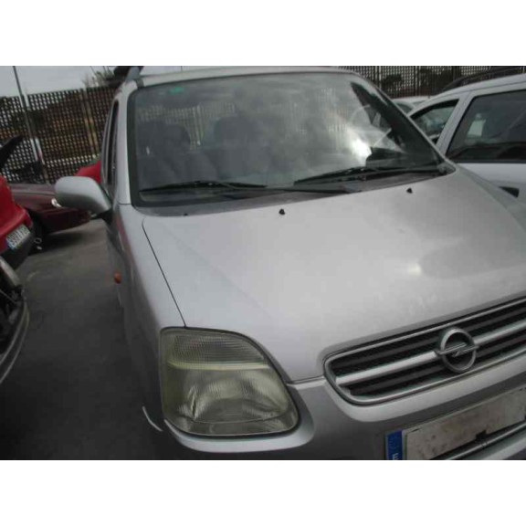 opel agila del año 2002