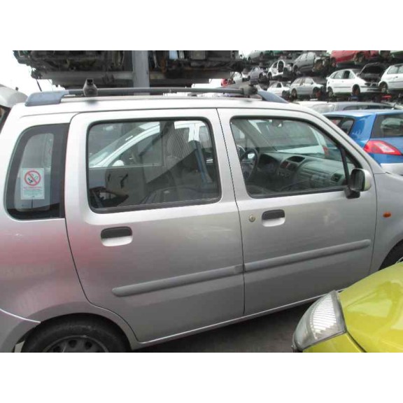 opel agila del año 2002