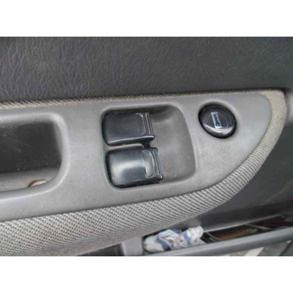 opel agila del año 2002