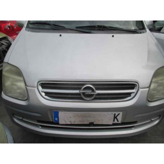 opel agila del año 2002