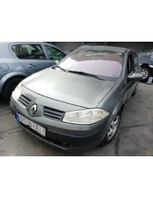 renault megane ii classic berlina del año 2004