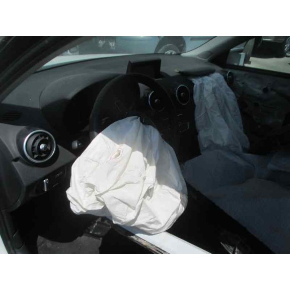 audi a1 sportback (8xf) del año 2017