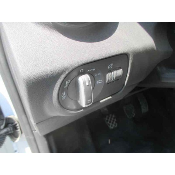 audi a1 sportback (8xf) del año 2017