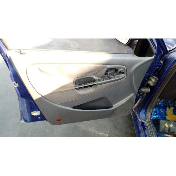 seat ibiza (6k1) del año 2000