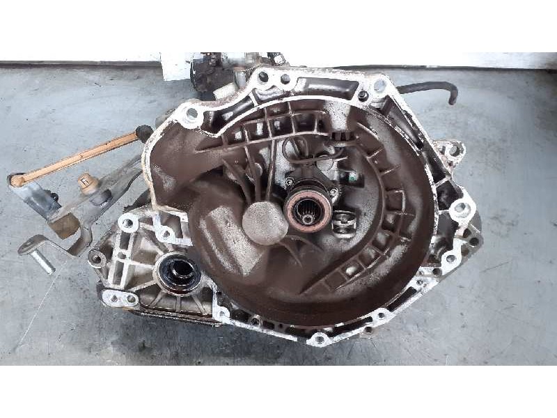 Recambio de caja cambios para opel corsa d catch me referencia OEM IAM B15072F13MC418  
