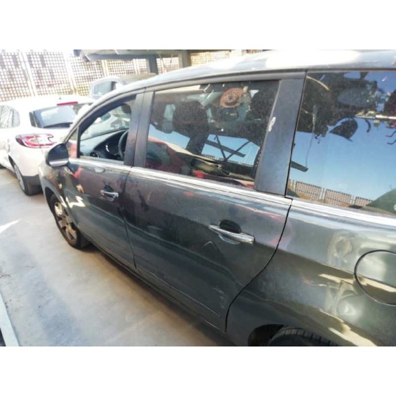 peugeot 5008 del año 2010