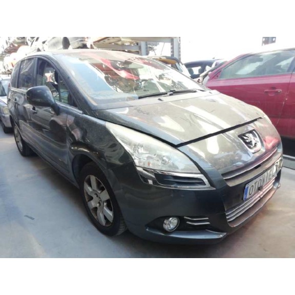 peugeot 5008 del año 2010