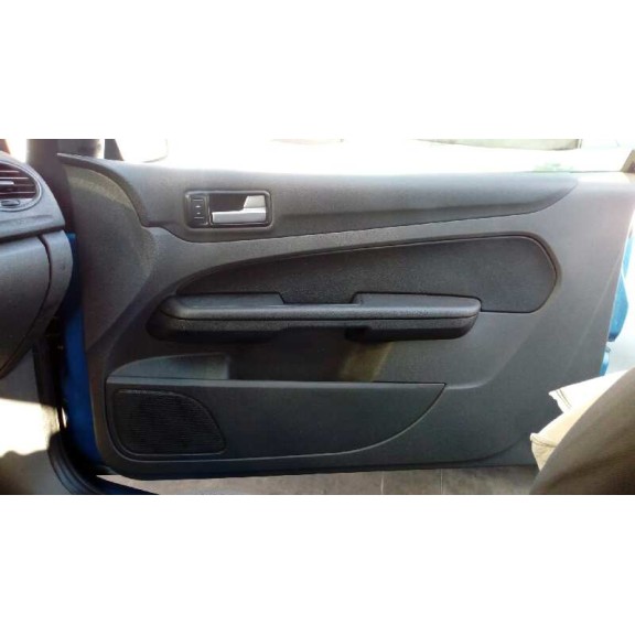 ford focus berlina (cap) del año 2005