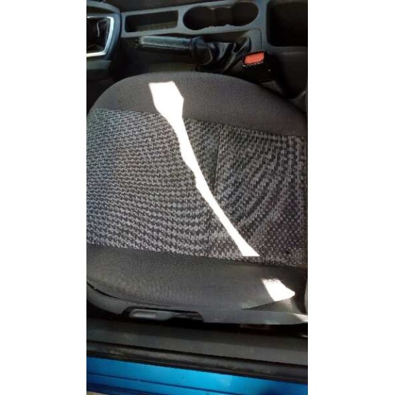 ford focus berlina (cap) del año 2005