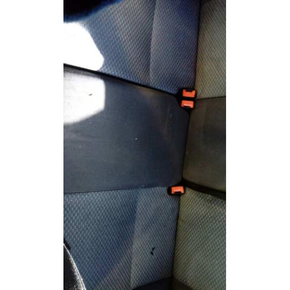 ford focus berlina (cap) del año 2005