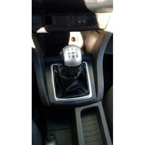 ford focus berlina (cap) del año 2005