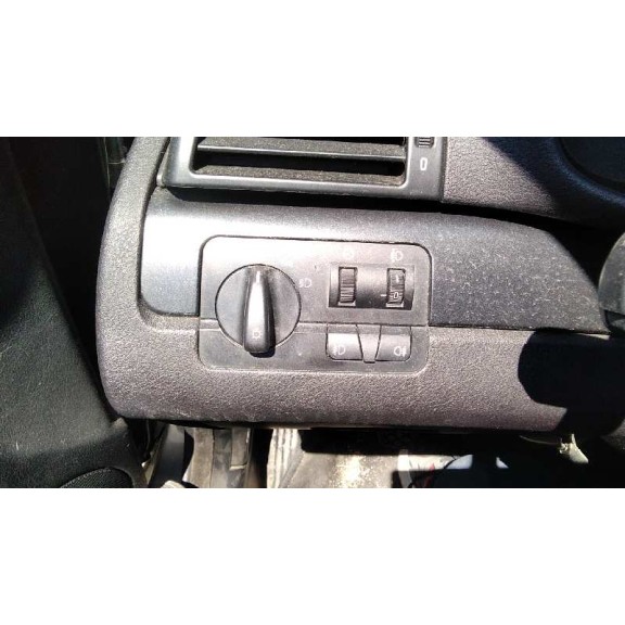 bmw serie 3 berlina (e46) del año 2004