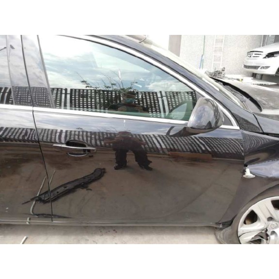 opel insignia berlina del año 2009