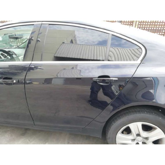 opel insignia berlina del año 2009