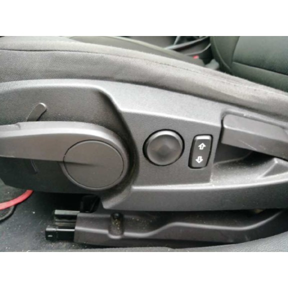 opel insignia berlina del año 2009