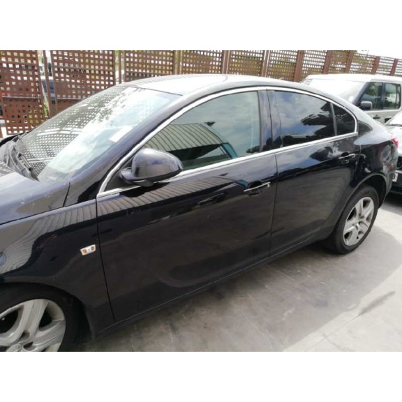 opel insignia berlina del año 2009