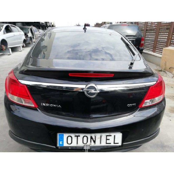 opel insignia berlina del año 2009