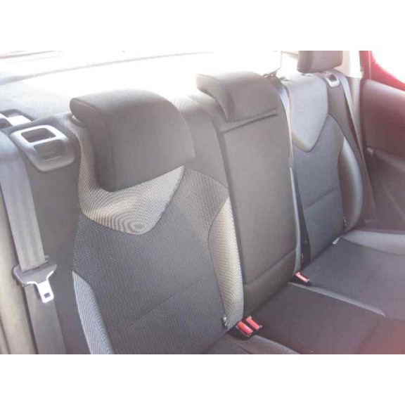 peugeot 308 del año 2013