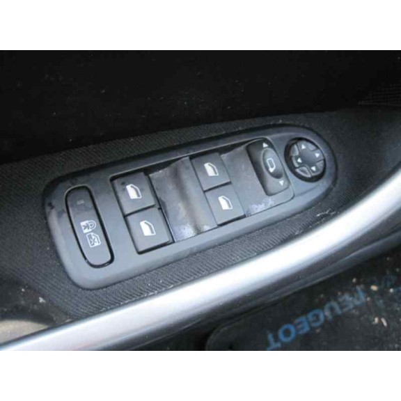 peugeot 308 del año 2013