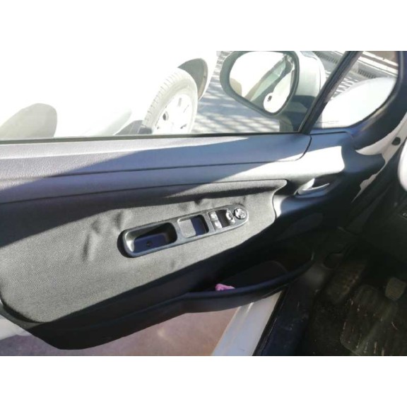 peugeot 207 del año 2008