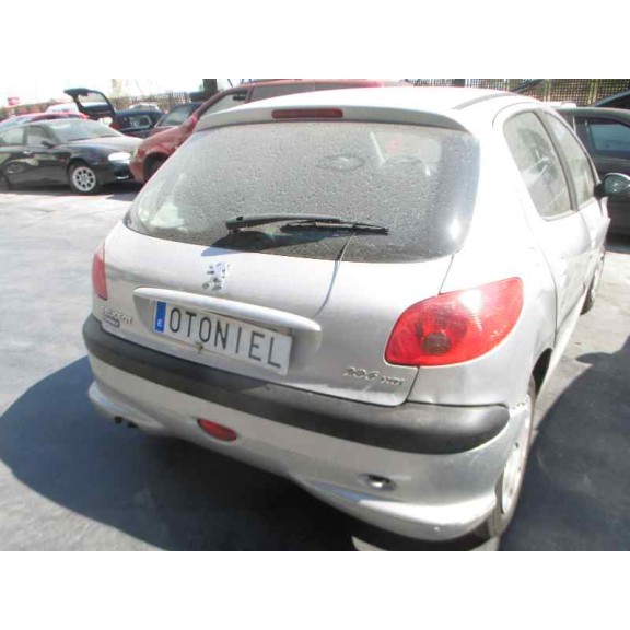 peugeot 206 berlina del año 2005