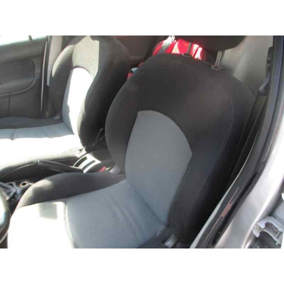 peugeot 206 berlina del año 2005