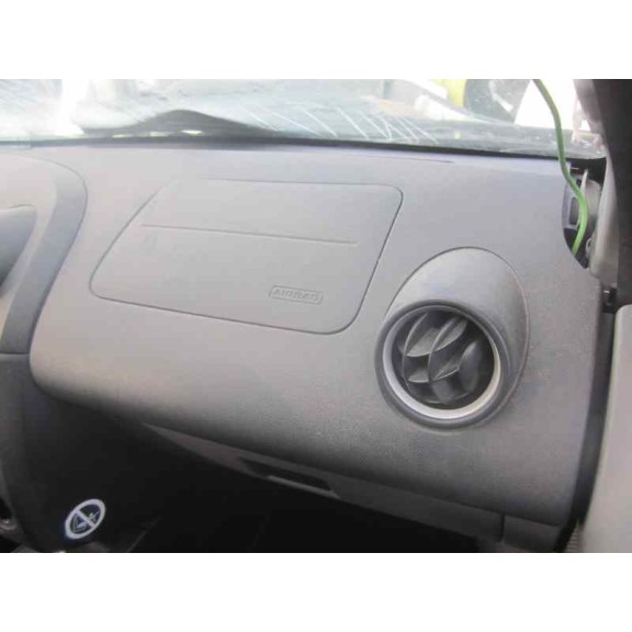 ford fiesta (cbk) del año 2003