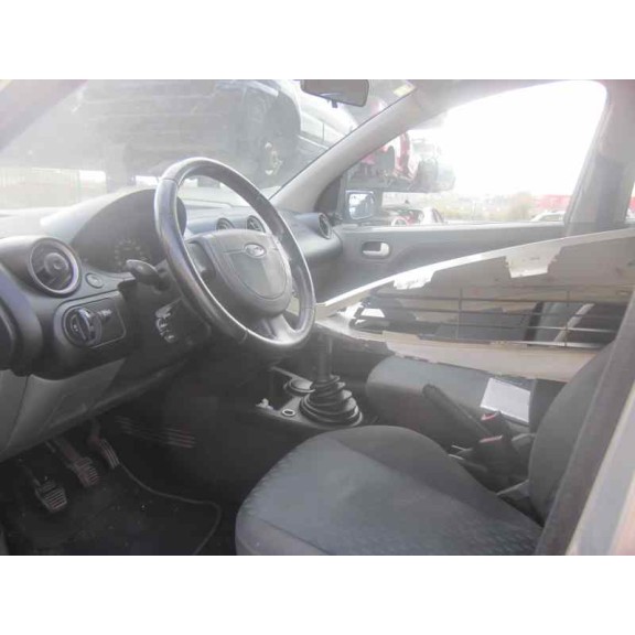 ford fiesta (cbk) del año 2003