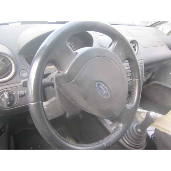 ford fiesta (cbk) del año 2003