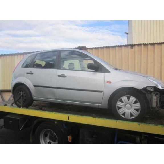 ford fiesta (cbk) del año 2003