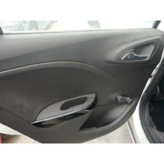 opel corsa e del año 2016