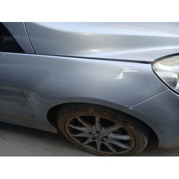 ALETA DELANTERA DERECHA 