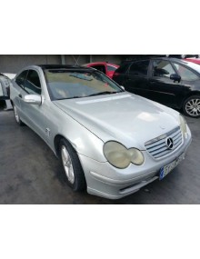mercedes-benz clase c (w203) sportcoupe del año 2001