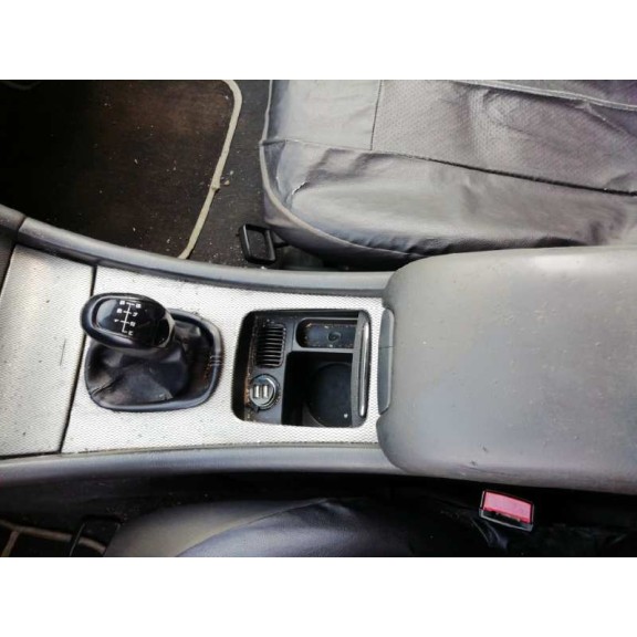 mercedes-benz clase c (w203) sportcoupe del año 2001