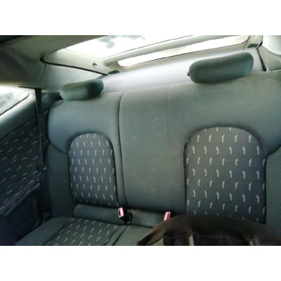 mercedes-benz clase c (w203) sportcoupe del año 2001