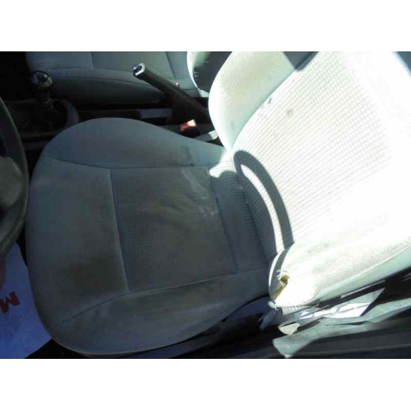 seat cordoba berlina (6l2) del año 2004