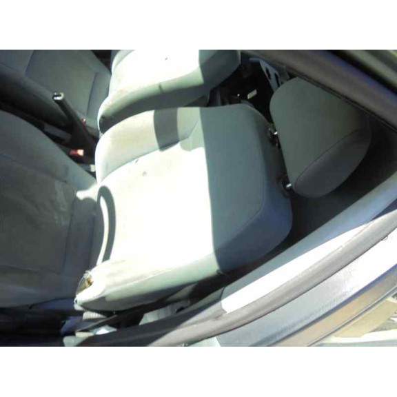 seat cordoba berlina (6l2) del año 2004