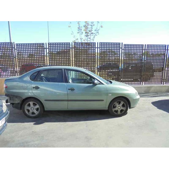seat cordoba berlina (6l2) del año 2004